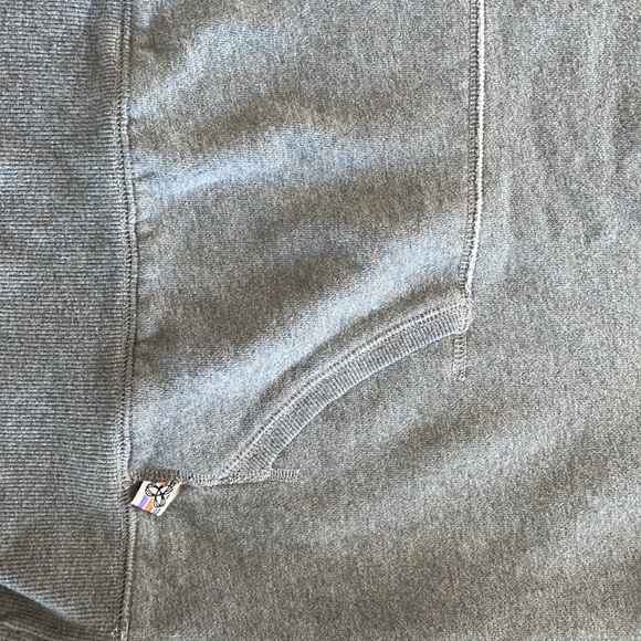 TNA Hoodie Excellent used condition.  Medium - Picture 3 of 5